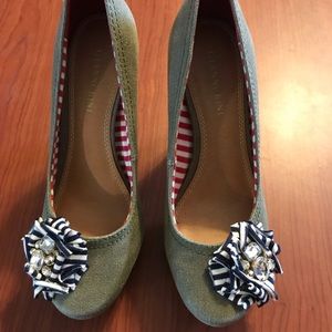 Gianni Bini Platform Heels